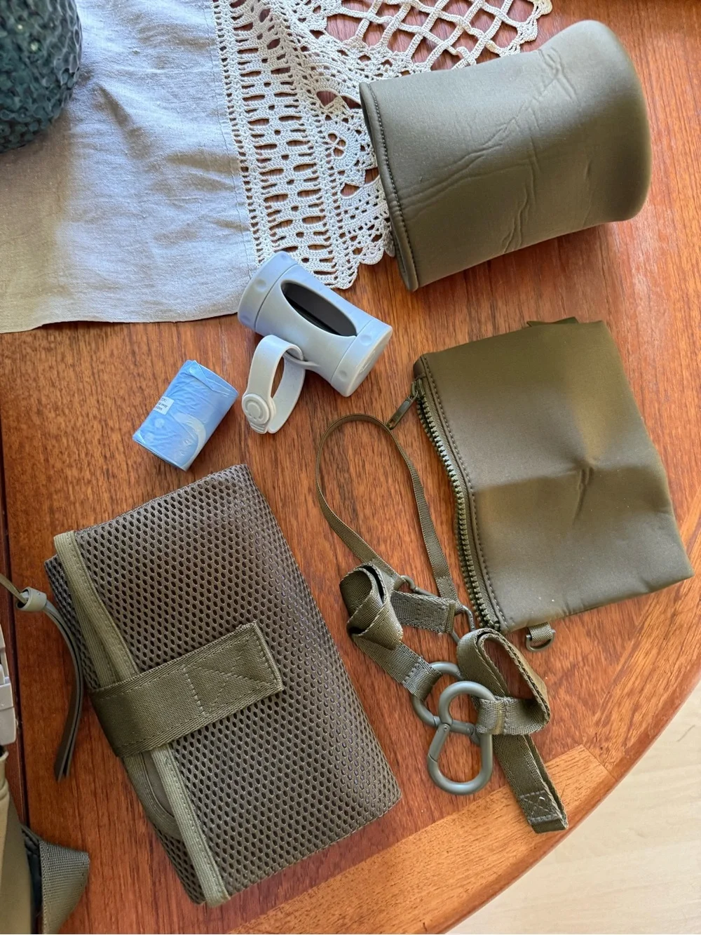 Dagne Dover diaper bag with accessories
